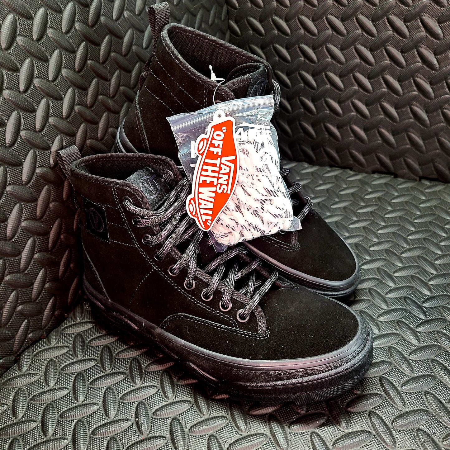 Vans SENTRY WC