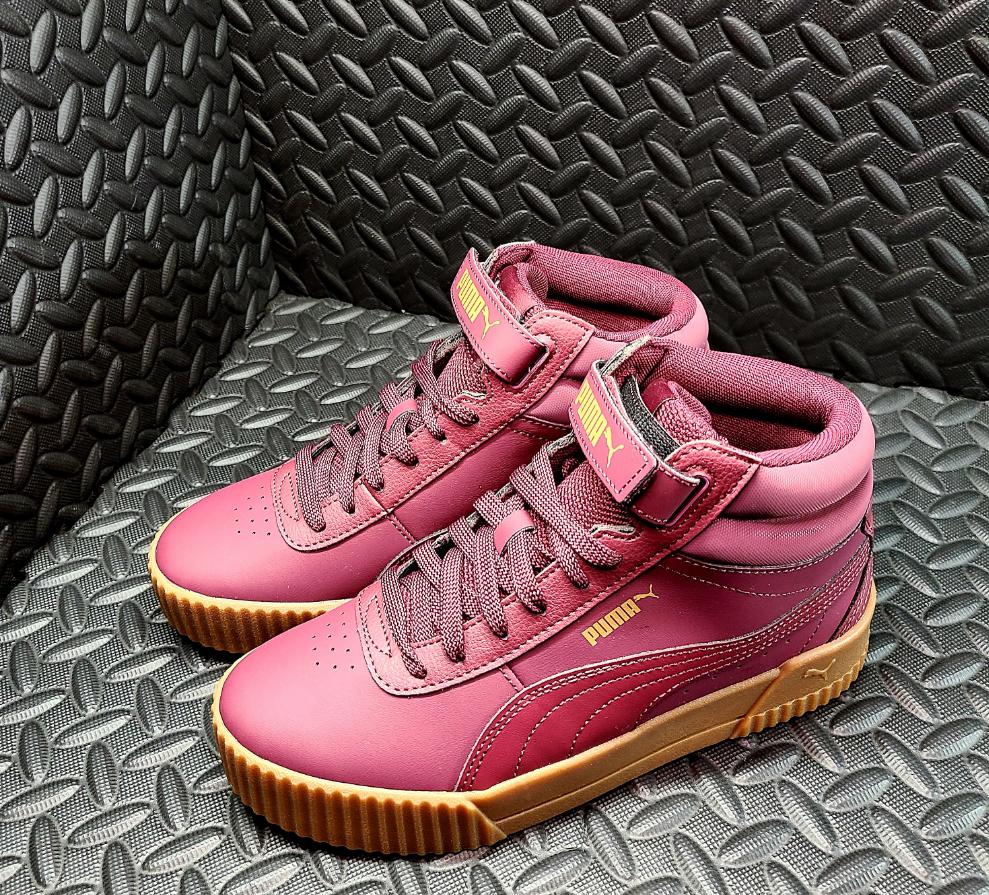 Puma CARINA