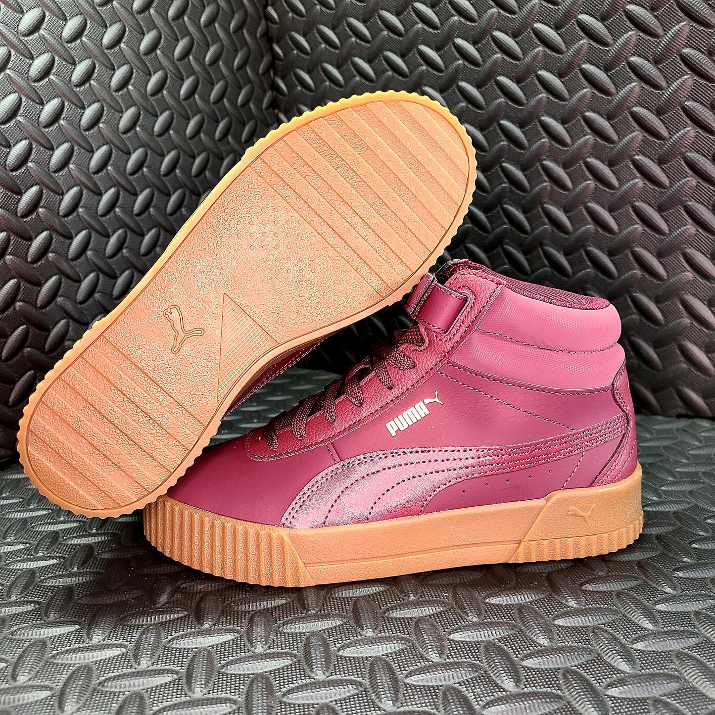 Puma CARINA