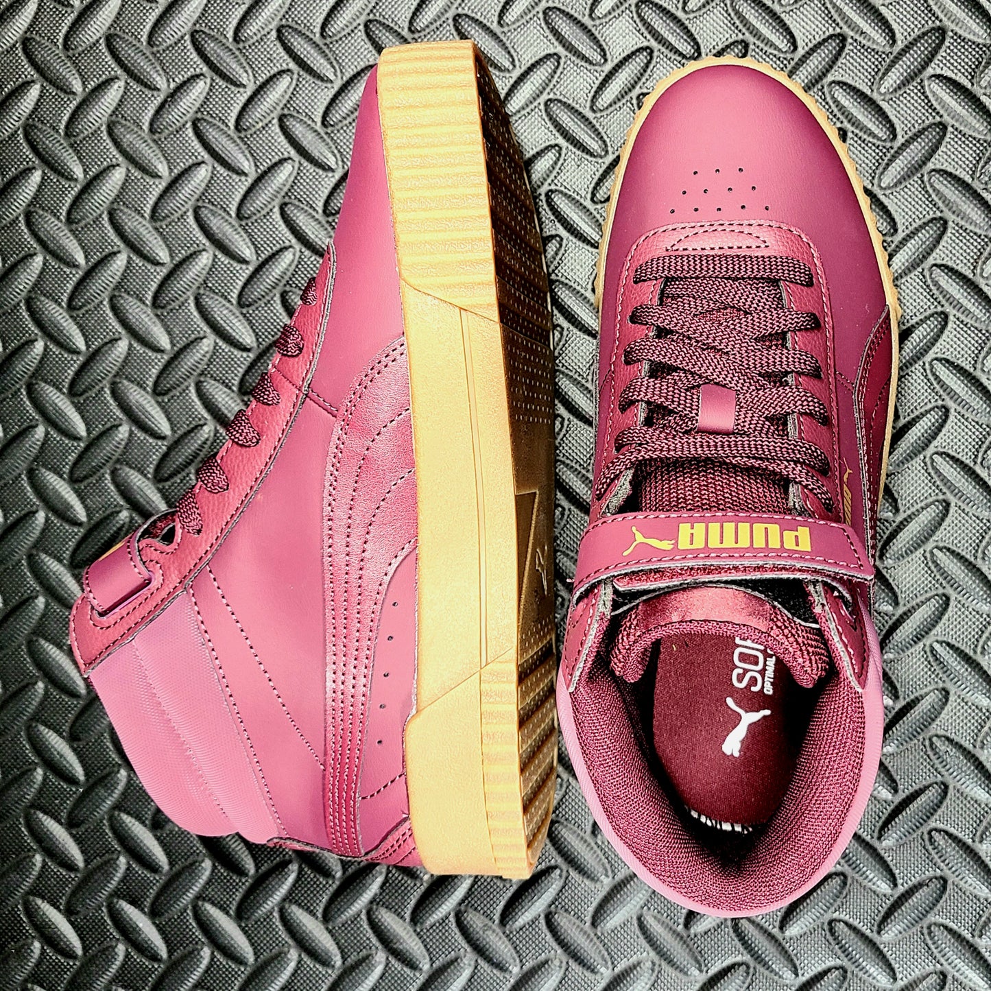 Puma CARINA